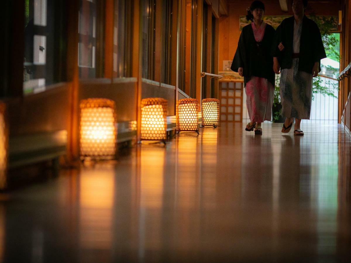 Iwakuni Kokusai Kanko Hotel Luaran gambar