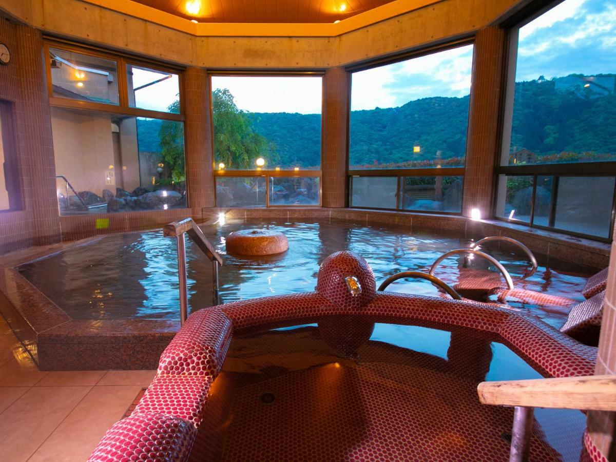 Iwakuni Kokusai Kanko Hotel Luaran gambar
