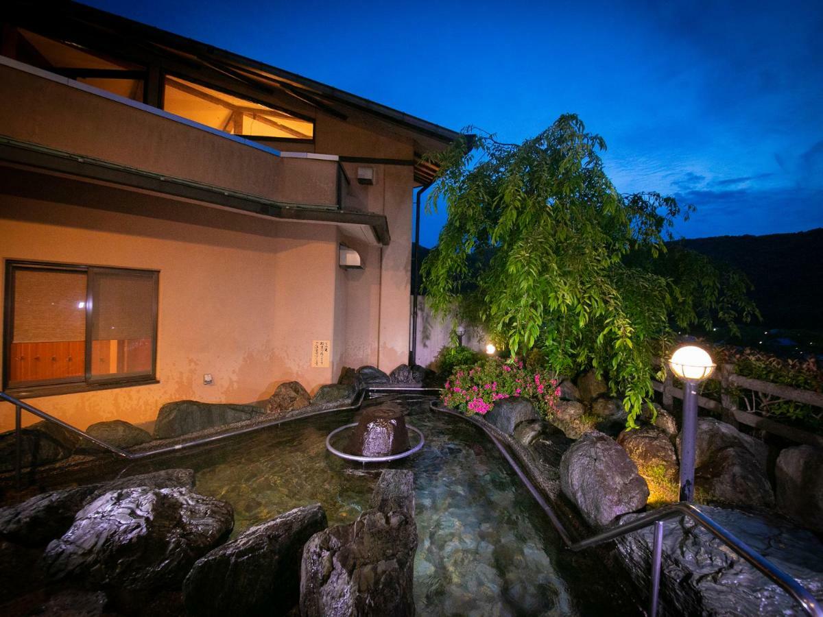 Iwakuni Kokusai Kanko Hotel Luaran gambar