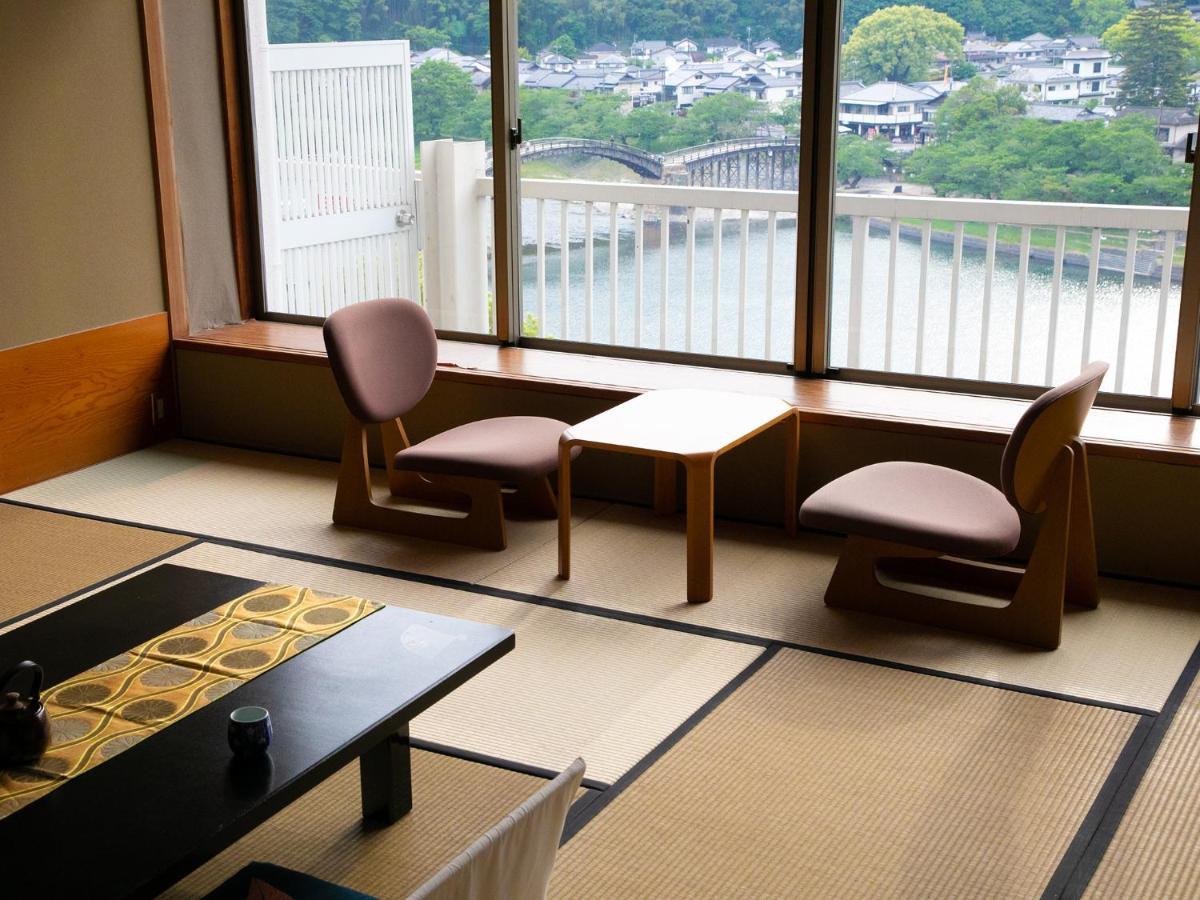 Iwakuni Kokusai Kanko Hotel Luaran gambar