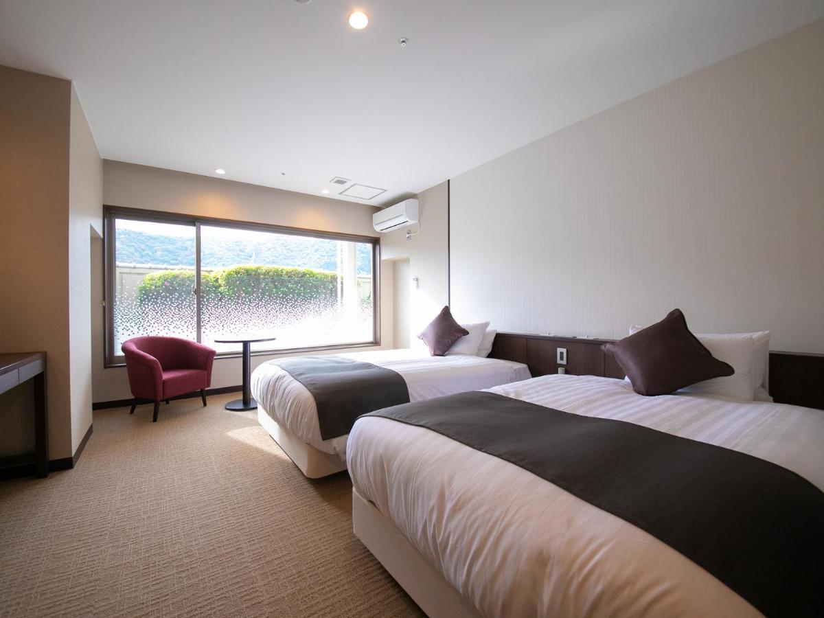 Iwakuni Kokusai Kanko Hotel Luaran gambar