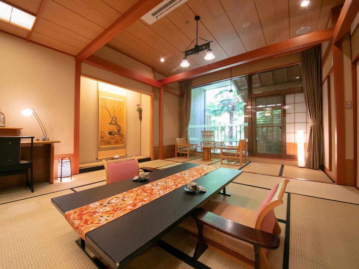 Iwakuni Kokusai Kanko Hotel Luaran gambar